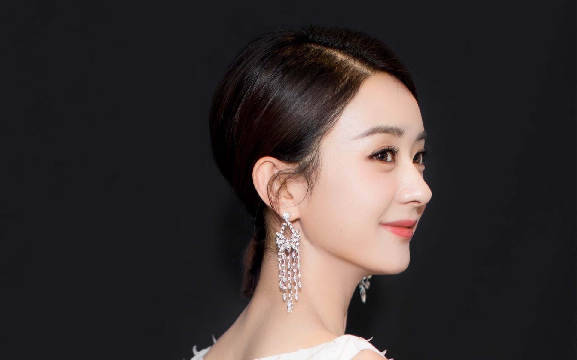 库里引力法则,个人投射如何重塑比赛,年轻黄蜂如何诠释团队完胜