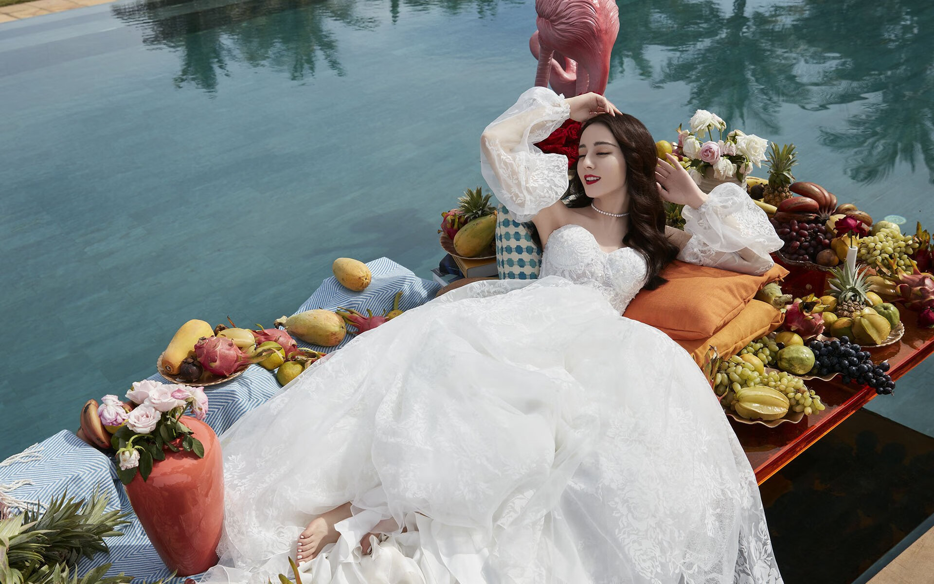 雷恩对阵苏格兰一役,德里赫特用防守教科书重新定义中卫典范