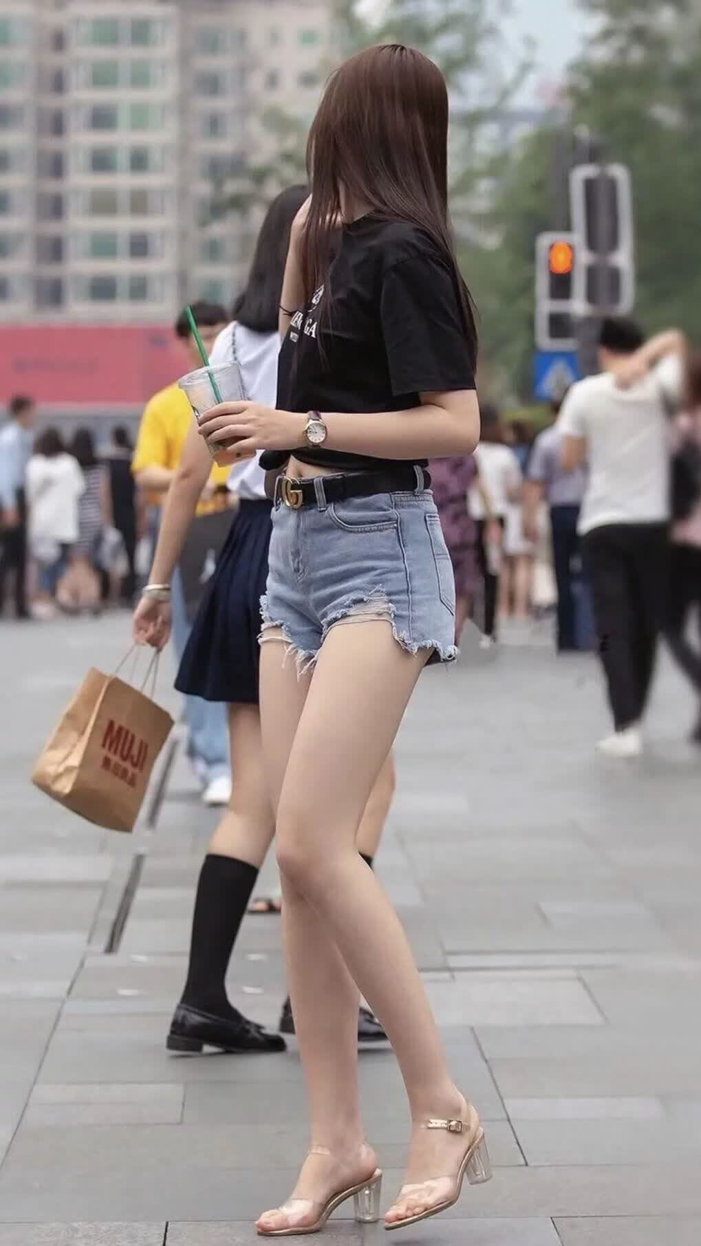 黑马狂奔!匈牙利三箭齐发斩日耳曼战车,塔雷米独造三球引爆H组悬念